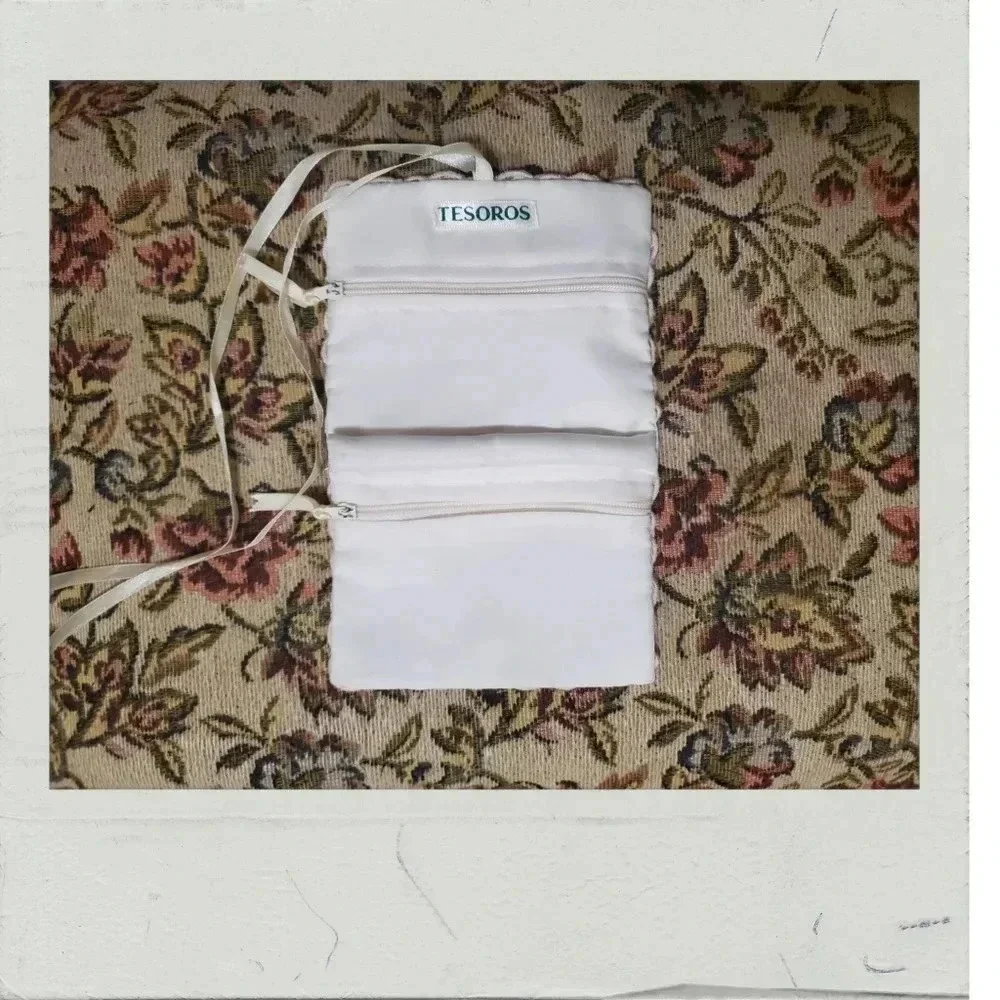 ✨BOGO FREE✨ Floral Mini Coin Bobby Pins Tissue Holder Fabric Wallet